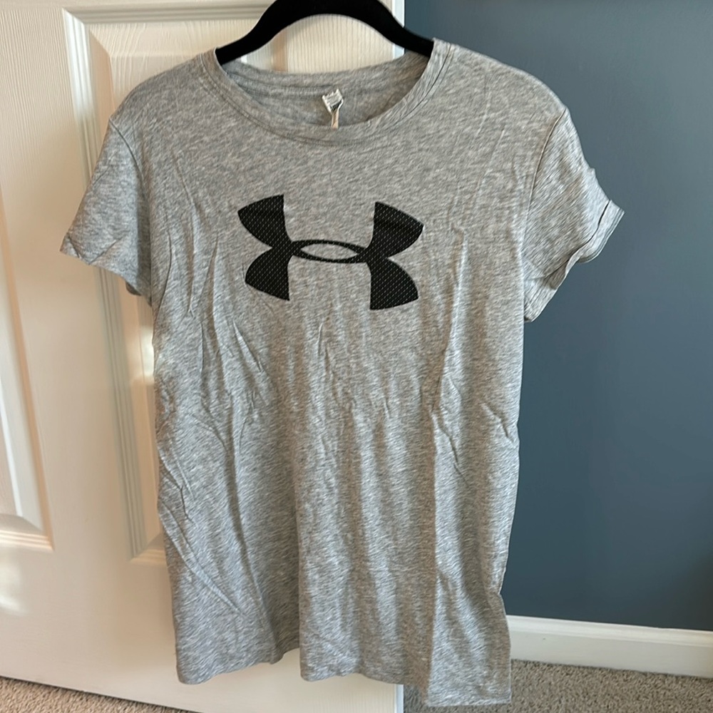 Under Armour  Top